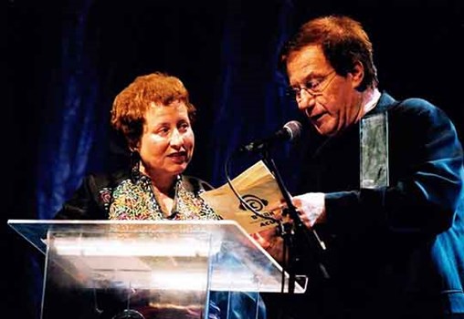 With the songwriter and translator Ehud Manor at the ACUM Prize Awards Ceremony for Lifetime Achievement (2003)