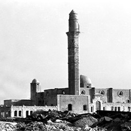 مسجد حسن بيك بين يافا وتل أبيب