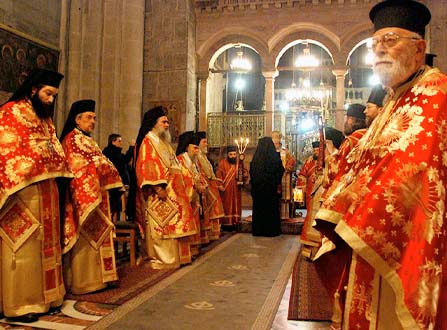 أديرة وكنائس وطقوس المسيحية الأرثوذكسية في البلاد