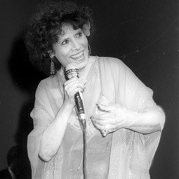 ערב לזכרו של שייקה אופיר, 1987